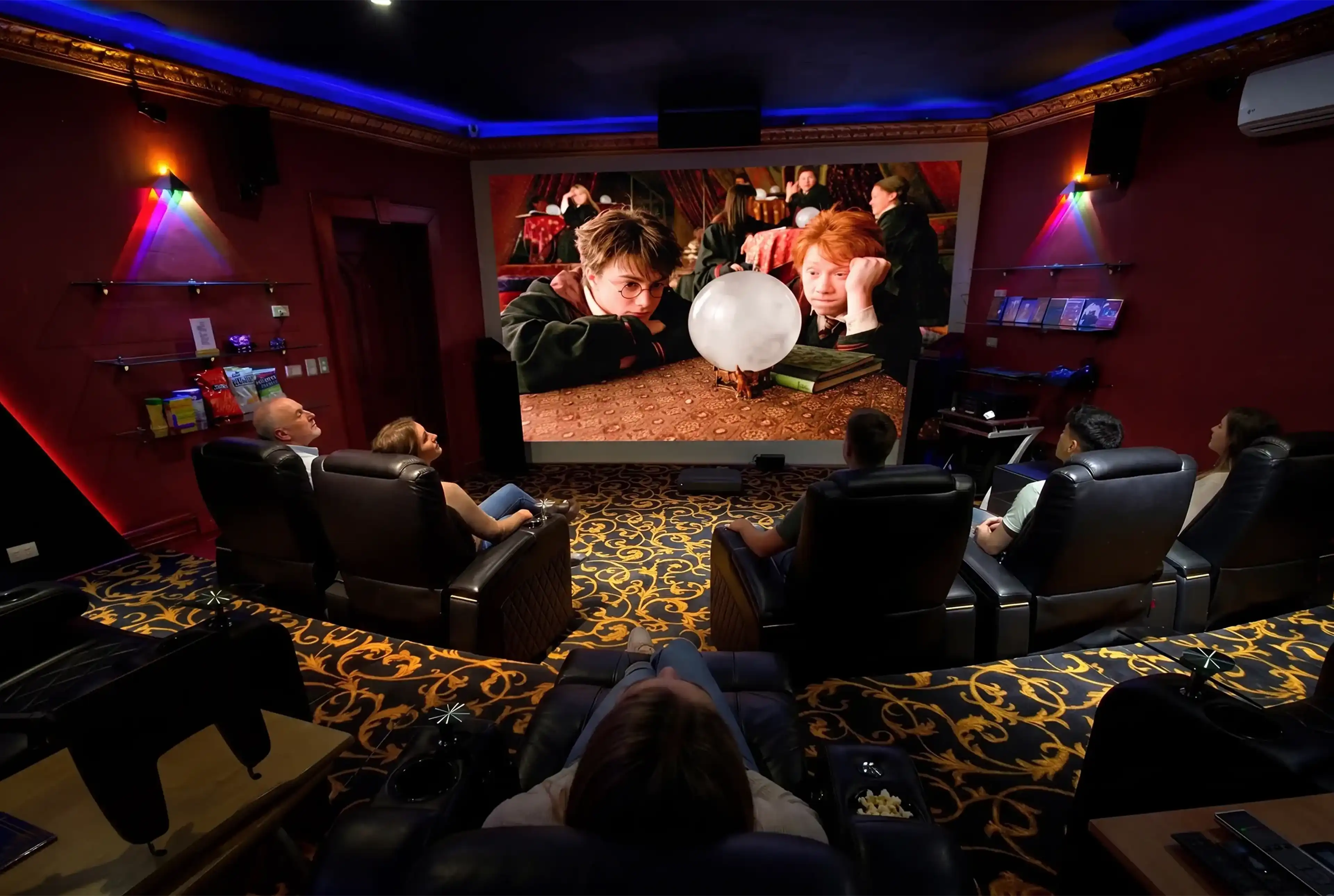 Private Cinema